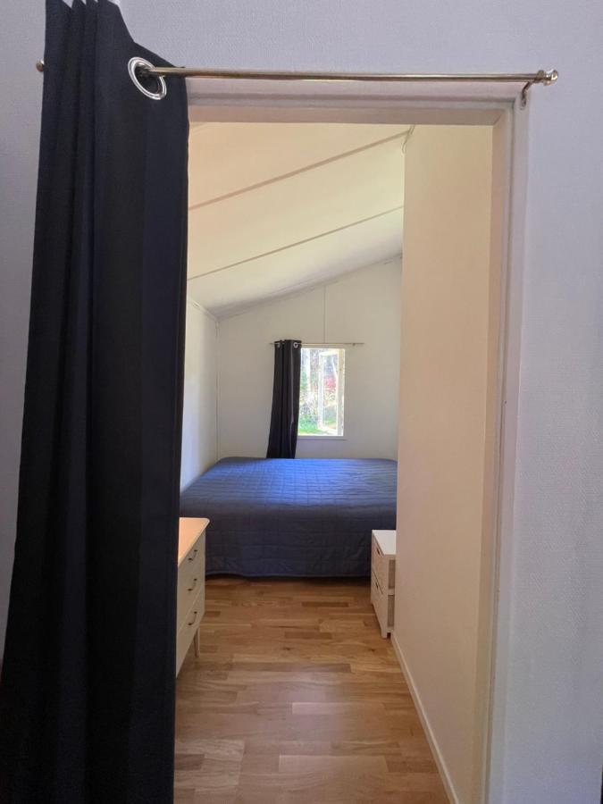 Sjoenaera Stuga Norrtälje Exterior foto