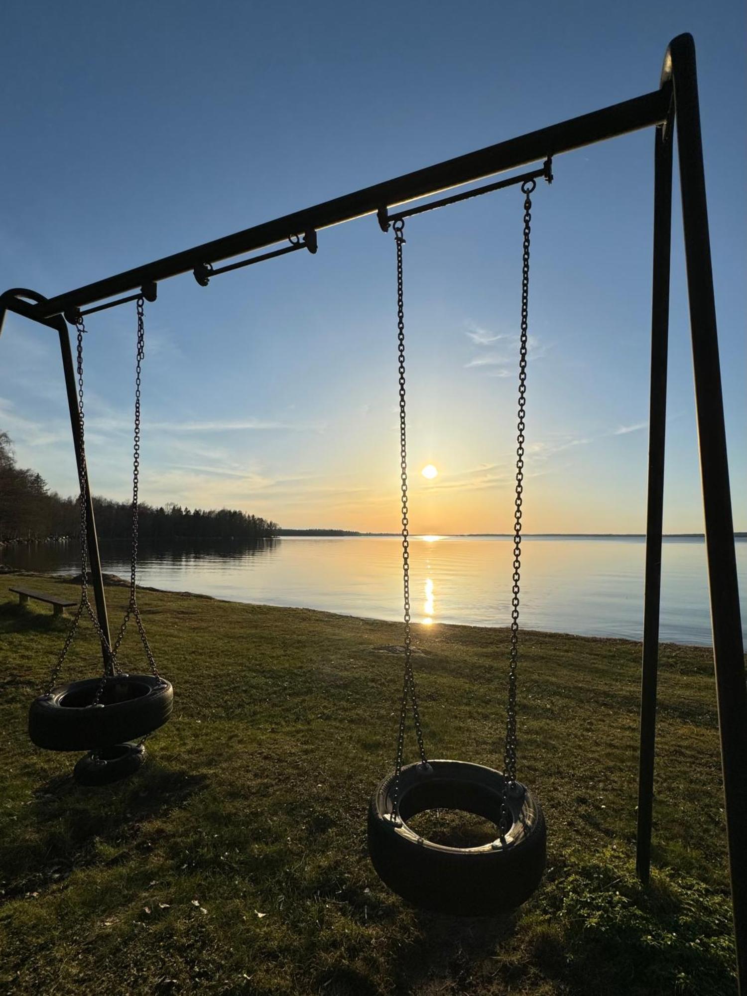 Sjoenaera Stuga Norrtälje Exterior foto